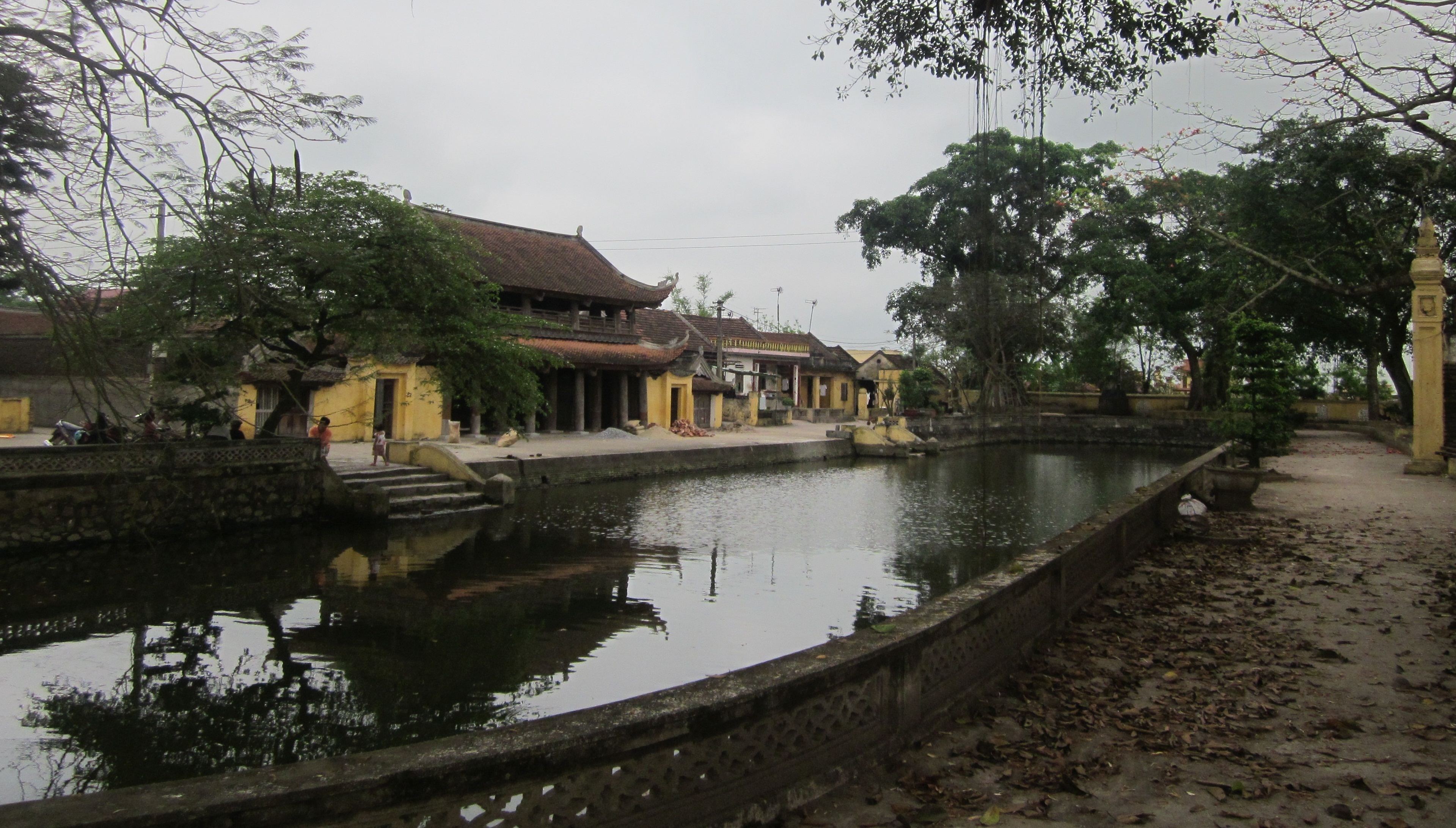 ស្ថាបត្យកម្មពិសេសនៃភូមិ Hanh Thien ខេត្តNam Dinh